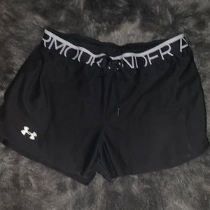 Black under Armour athletic shorts